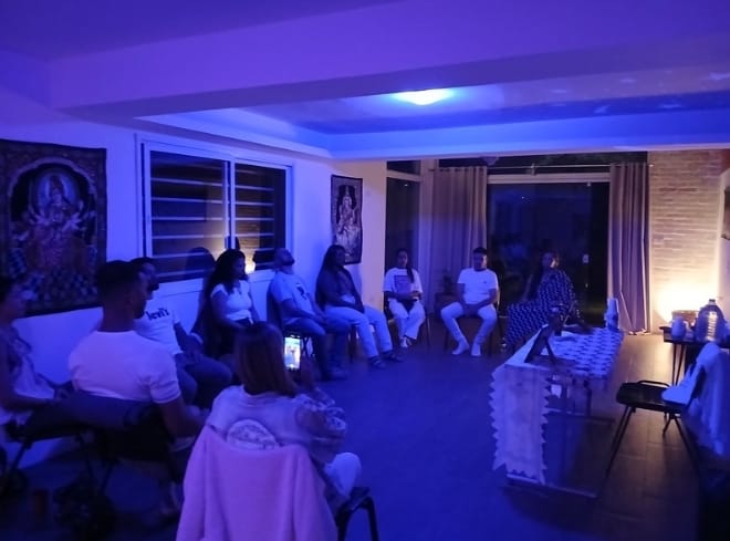 GRUPO MANTO DE LUZ